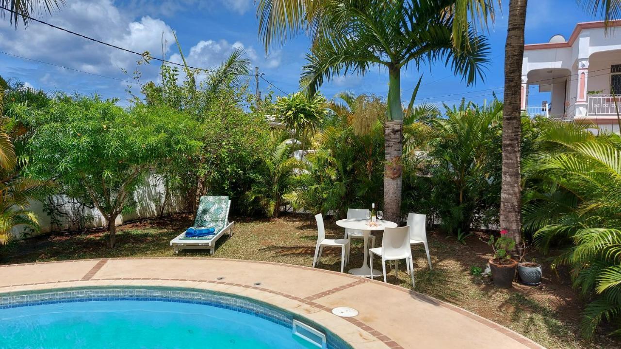 Tropical Palms Apartment Mauritius Pointe aux Canonniers Exterior foto